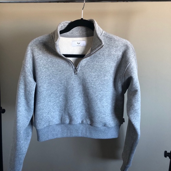Aritzia cropped sweater - Picture 3 of 4